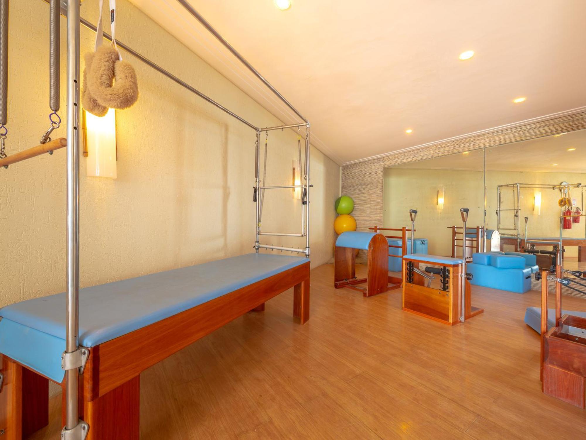 Ocean Palace All Inclusive Premium Natal Luaran gambar A Pilates studio