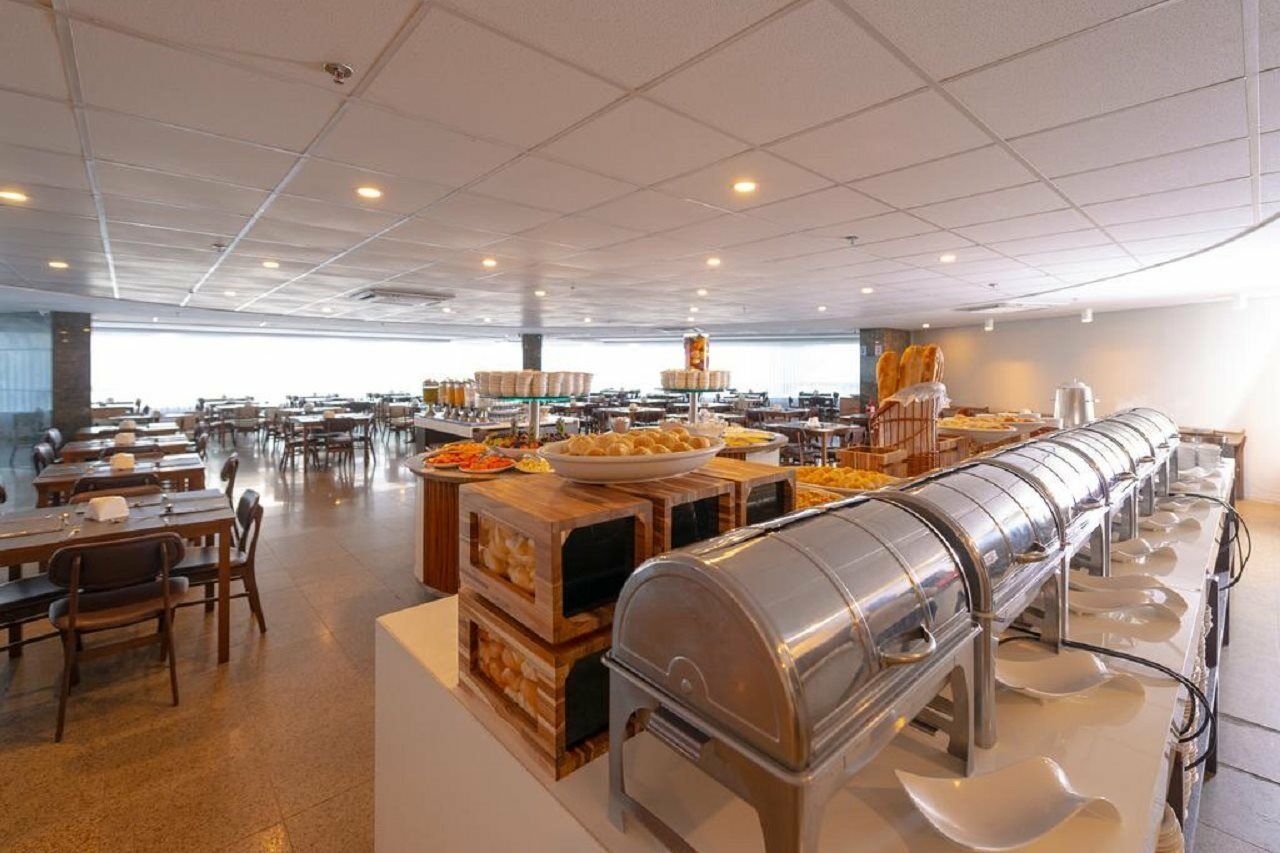 Ocean Palace All Inclusive Premium Natal Luaran gambar The buffet at the airport